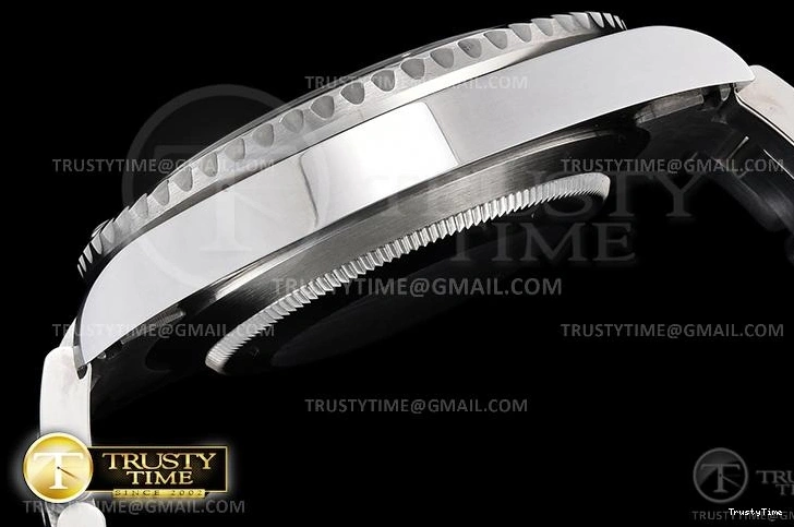 0515 TechFriendly ROLSUB0294B – Submariner 114060LN 316F SS SS Blk V8S Noob SA 1040
